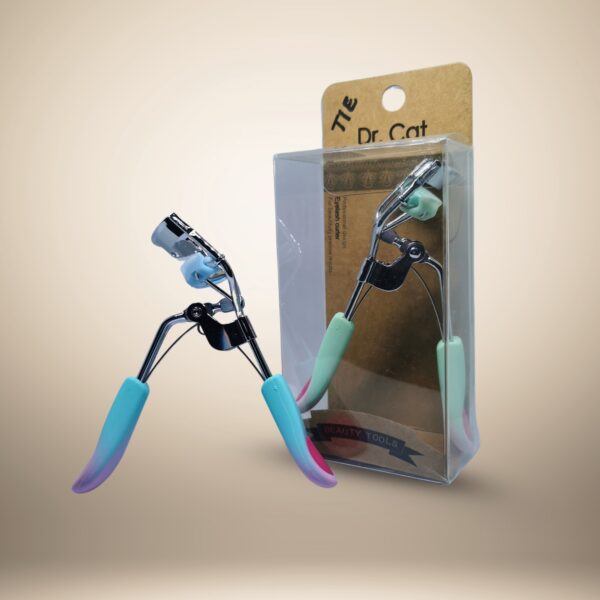 Dr. Cat Professional Eyelash Curler with Built-in Comb - Image 4