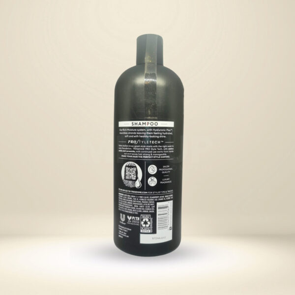 TRESemmé Rich Moisture Shampoo and Conditioner Set - Image 4