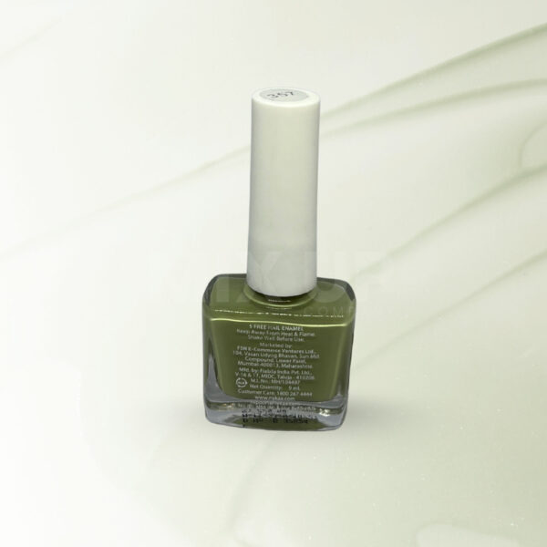 Nykaa Nail Enamel-Pista poll-357 - 9ml - Image 2