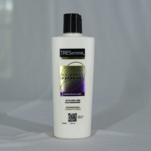 TRESemmé Hairfall Defense Keratin Conditioner – 190ml