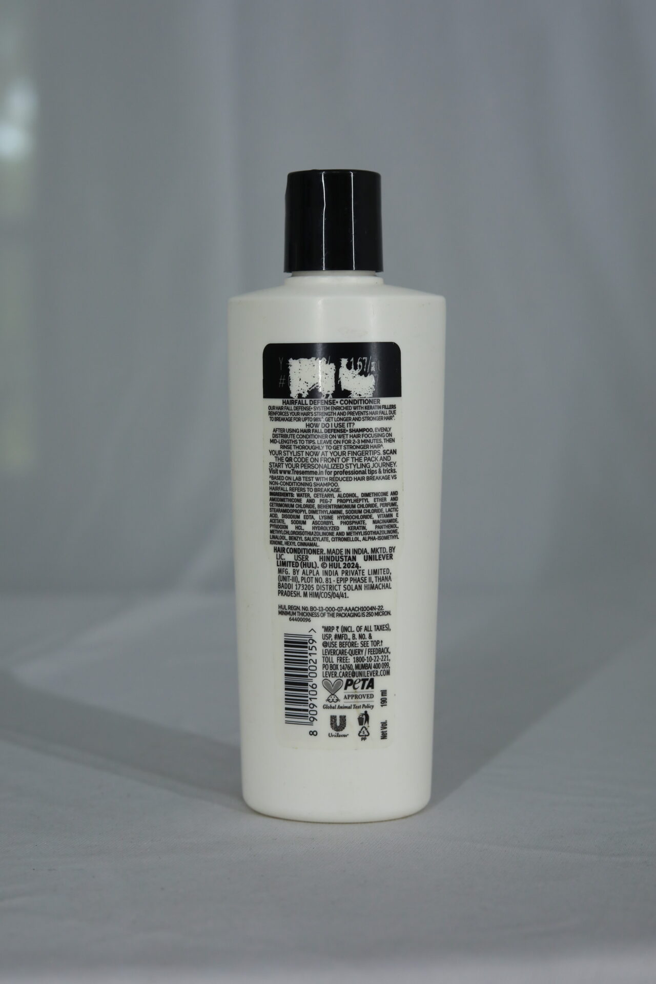 TRESemmé Hairfall Defense Keratin Conditioner – 190ml - Image 2