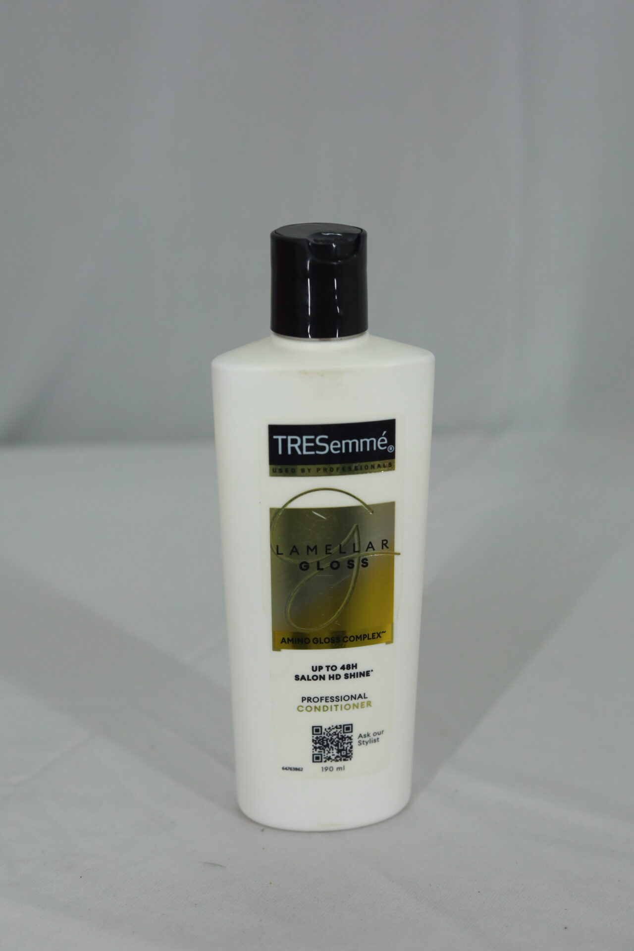 TRESemmé Lamellar Gloss Conditioner – Salon HD Shine